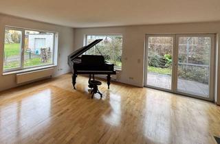 Einfamilienhaus kaufen in 35041 Marburg, Charmantes Einfamilienhaus mit großem Garten und 7 Zimmern in ruhiger Lage von Marburg von privat