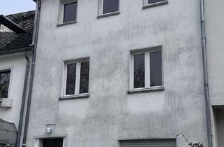 Haus mieten in Rolandstraße 92, 52070 Aachen, FSP property GmbH I - Haus für eine 4er Studenten - WG am Stadtpark in Aachen!