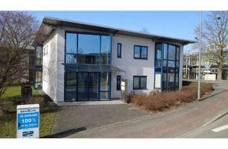 Gewerbeimmobilie kaufen in 32760 Detmold, repräsenttives und gepflegtes Bürogebäude gegenüber des Gildezentrums Detmold