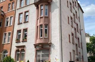 Immobilie mieten in Schadowstraße, 60596 Sachsenhausen, Zentrale & möblierte 2-Zimmer-Altbauwohnung mit Skylineblick in Sachsenhausen-Nord