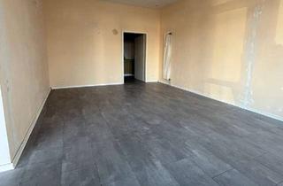 Geschäftslokal mieten in 85053 Ingolstadt, Ladengeschäft mit Parkplätzen