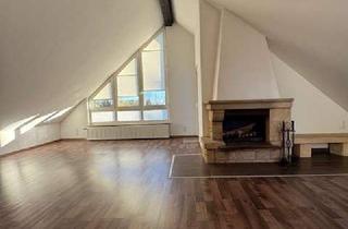 Wohnung kaufen in Kolberger Weg 28, 61348 Bad Homburg, 2,5 Zimmer Dachgeschoss – Eigentumswohnung in beliebter Lage von Bad Homburg v. d. Höhe