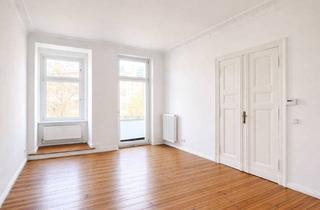 Wohnung kaufen in 13595 Spandau, FREIE Altbauperle | 3-Zi.-Whg. + Kammer + Balkon im Vorderhaus auf ca. 105m² in SPANDAU