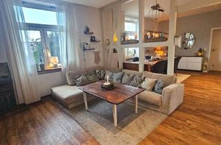 Wohnung kaufen in 42287 Wuppertal, Stilvoll und hochwertig modernisierte Familienwohnung mit viel Platz und grünem Gemeinschaftsgarten