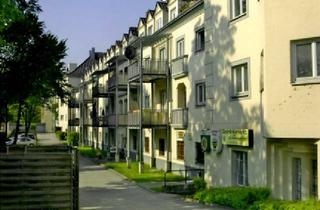 Wohnung kaufen in Hochfeldstr. 47, 86179 Haunstetten, Sanierungsbedürftige Souterrainwohnung mit Potenzial – zentrale Lage im Hochfeld