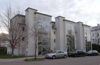 Wohnung kaufen in Saarburgstr. 8 a-c, 86899 Landsberg, *TOP* Gepflegtes, helles, 1 ZKnB - Appartement, mit EBK, großem Balkon und TG - Stellplatz