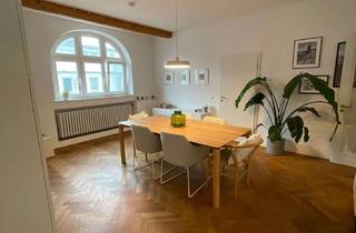 Wohnung mieten in 41061 Mönchengladbach, Altbau-Highlight mit 20 m² Dachterrasse & großer Wohnküche