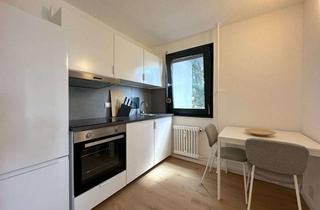 Wohnung mieten in Friedrich-Ebert-Straße 15, 65824 Schwalbach, Mädels-WG sucht nette Mitbewohnerin