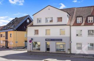 Haus kaufen in 92507 Nabburg, Historisches Wohn- und Geschäftsgebäude mit Garage und Balkon, zentral gelegen in Nabburg