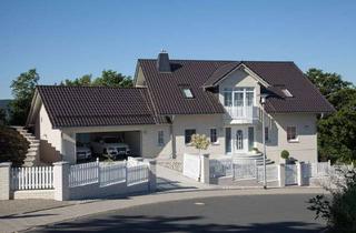 Haus kaufen in 98527 Suhl, Provisionsfrei – Familienfreundliches Haus mit sonniger Terrasse und schönem Blick ins Grüne
