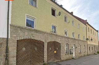 Haus kaufen in 94104 Tittling, Jahresnettomiete: mehr als 40.000 € + Optimierungsmöglichkeit!Lukratives 7-Parteienhaus in Tittlin