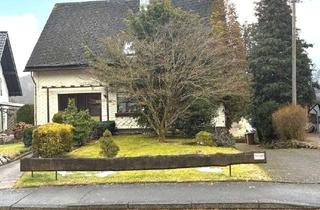 Haus kaufen in 57586 Weitefeld, Charmantes Zweifamilienhaus in ruhiger Wohngegend mit viel Potenzial