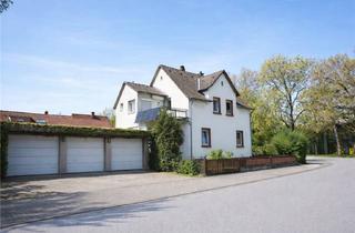 Anlageobjekt in 64625 Bensheim, Zweifamilienhaus mit Garten: Viel Platz für die Familie & attraktive Rendite