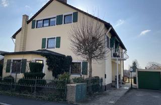 Doppelhaushälfte kaufen in 95643 Tirschenreuth, Gepflegtes Haus mit Wintergarten - für Jung und Alt - zentral gelegen