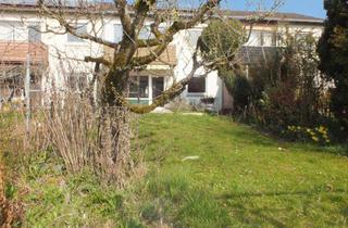 Reihenhaus kaufen in 65760 Eschborn, Familientraum: Reihenhaus mit großem Garten in ruhiger und beliebter Lage von Niederhöchstadt