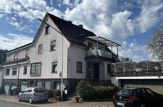 Haus kaufen in 35708 Haiger, Haiger - 2- FH mit 4 Garagen, 2 Terrassen, Balkon und schönem Garten in Haiger-Allendorf gelegen