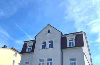 Wohnung kaufen in 91522 Ansbach, Ansbach - Charmante 4-Zimmer-Altbauwohnung mit Süd-Balkon, Garten und Garage in Ansbach