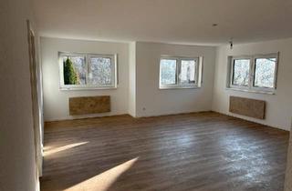 Wohnung kaufen in 74912 Kirchardt, Kirchardt - Exklusive Frisch renovierte 3 Zimmer Wohnung in Berwangen