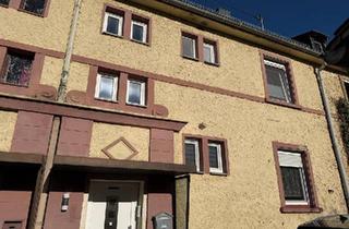 Haus kaufen in 66440 Blieskastel, Blieskastel - Provisionsfrei! 1-2 Familienhaus in Blieskastel-Altheim