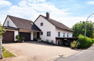 Einfamilienhaus kaufen in 91287 Plech, Plech - Großzügiges Einfamilienhaus mit Blick ins Grüne - provisionsfrei