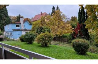 Wohnung kaufen in 88131 Lindau, Lindau (Bodensee) - Helle Wohnung mit Ost- und Westbalkon mit Blick ins Grüne, Lindau
