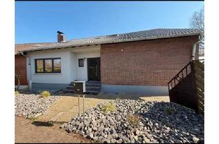Einfamilienhaus kaufen in 66740 Saarlouis, Saarlouis - Reihenendhaus Saarlouis-Steinrausch