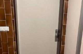 Wohnung kaufen in 52223 Stolberg, Stolberg (Rhld.) - Gepflegte 3-Zimmer-EG-wohnung mit Balkon in Aachen-Haaren