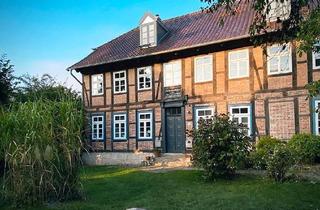 Wohnung kaufen in 38162 Cremlingen, Cremlingen - Großzügige 6-Zimmer-Wohnung mit Galerie, Balkon und Fachwerk