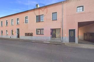 Wohnung kaufen in 52382 Niederzier, Altbau-Charme trifft Flexibilität – Sofort bezugsfrei für Eigennutzer & Kapitalanleger