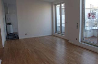 Wohnung kaufen in Petersburger Straße 39, 10249 Friedrichshain, 2-Zimmer-DG-Wohnung mit Terrasse in Friedrichshain.
