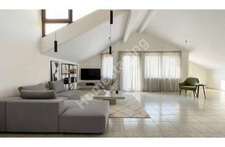Wohnung kaufen in 74336 Brackenheim, Offenes Wohnen unter dem Dach – Großzügige 3-Zimmer-Wohnung mit Charme & Balkon