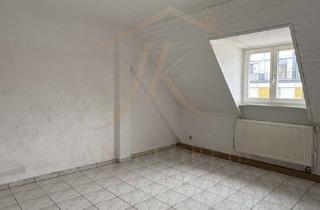 Wohnung kaufen in 78224 Singen, Attraktive Altbauwohnung in Singen – 4 Zimmer in zentraler Lage