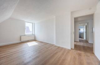 Wohnung kaufen in Augsburger Straße 19, 86368 Gersthofen, Saniert & sofort bezugsfähig: 3-Zimmer Wohnung im Stadtzentrum