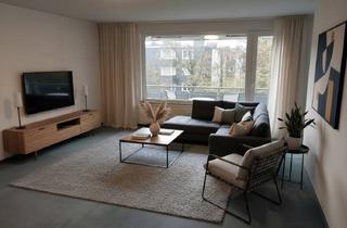 Wohnung kaufen in 51427 Bergisch Gladbach, Geräumige 3,5-Zimmer-Wohnung (96 m²) mit Balkon, Aufzug und zwei Stellplätzen. Ideal für Ihr Zuhause