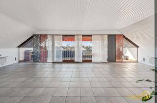 Wohnung kaufen in 91325 Adelsdorf, Großzügige 6-Zimmer-Wohnung mit Garten, Balkon und Kamin in ruhiger Lage von Adelsdorf