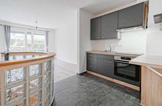 Wohnung kaufen in 12529 Schönefeld, Wohnen mit Perspektive – Maisonette mit Terrasse und ruhigem Ausblick