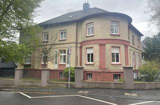 Wohnung kaufen in 42651 Solingen-Mitte, 4 Zimmer Erdgeschoss -ETW in Solingen mit Wintergarten und Terrasse in einer Villa