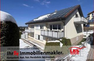 Wohnung kaufen in 79274 St. Märgen, Ein Nest unterm Dach