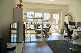 Wohnung kaufen in 69207 Sandhausen, Helle 2 Zimmer-Erdgeschosswohnung mit Stellplatz in Sandhausen: Perfekt für Singles oder Paare