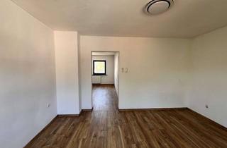 Wohnung mieten in Hauptstraße, 38321 Denkte, Attraktive 2,5-Zimmer-Altbauwohnung im 1. Obergeschoss