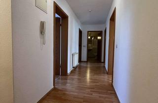 Wohnung mieten in 98617 Meiningen, 3-R-DG-Wohnung in Altstadt inkl. Stellplatz & EBK ab 1.06. o 15.06.