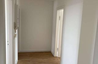 Wohnung mieten in Gurlittstraße 13, 25813 Husum, Erstbezug nach Sanierung: 3-Zimmer-Dachgeschosswohnung in Husum mit Nordseeblick