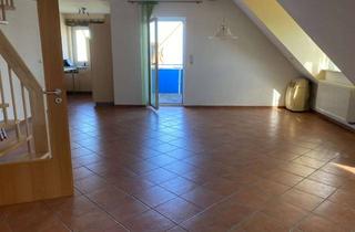 Wohnung mieten in Lärchenstraße, 97440 Werneck, Helle 4-Zimmer Dachgeschosswohnung mit Balkon in Werneck