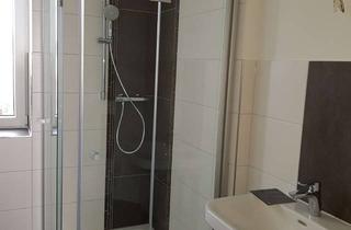 Wohnung mieten in Schillerstraße 22, 39218 Schönebeck, Licht, Luft und Lebensqualität – 2-Raum-Wohnung in zentraler Lage von Schönebeck