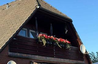 Wohnung mieten in Sanddornweg, 23758 Oldenburg, TOP-Wohnung 68,5 qm 3 Zimmer mit Balkon in Südlage mit Blick in den Garten, ruhige Lage