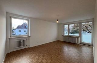 Wohnung mieten in Reinöhlstraße 26, 86156 Kriegshaber, Schöne, modernisierte 2,5-Zimmer-Wohnung mit Balkon in Augsburg-Kriegshaber ab sofort frei