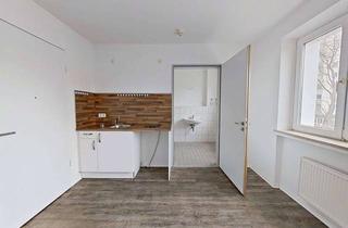 Wohnung mieten in Ernst-Barlach-Str., 24768 Rendsburg, Goldener Herbst mit einer gesparten Kaltmiete: Gemütliche 2-Zimmer-Wohnung mit Pantryküche