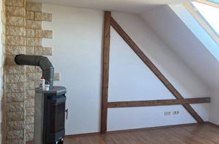 Wohnung mieten in Schulstr., 08228 Rodewisch, Gemütliche 3-Raum-Dachgeschosswohnung mit Kamin und offenem Wohnkonzept