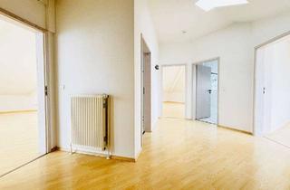 Wohnung mieten in 65760 Eschborn, Helle, grosszügige Dachgeschoss Wohnung mit Balkon