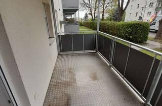 Wohnung mieten in Fichtestraße, 06667 Weißenfels, Hochwertige Zwei-Raum-Wohnung mit Balkon und Pkw-Stellplatz
